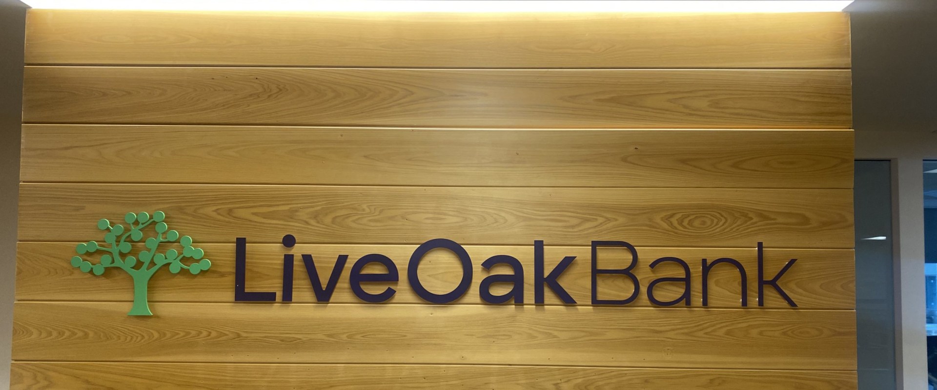 How to Make an Impressive Wooden Custom Sign for Your Business